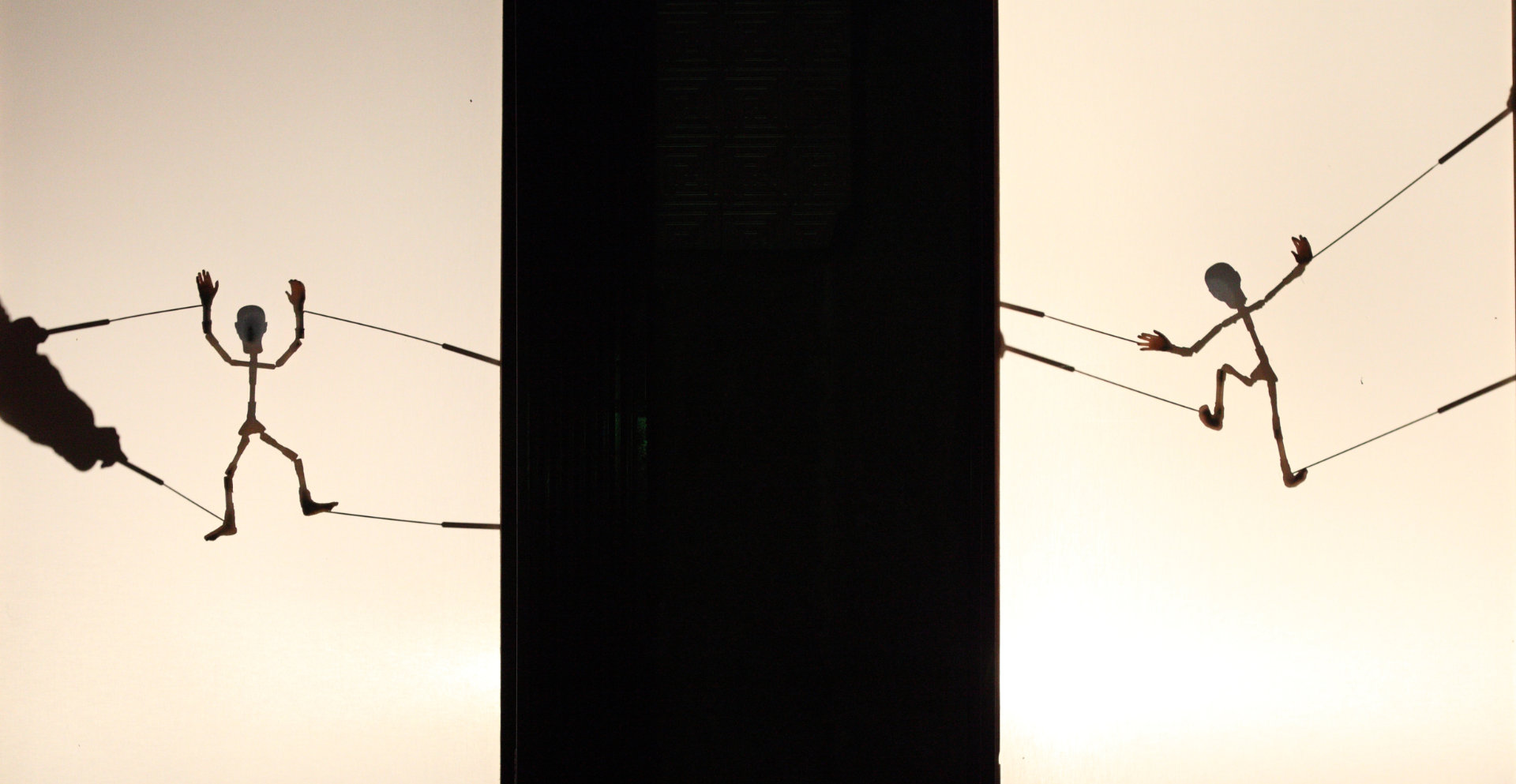 Sombras da Rua de Trás e Arredores